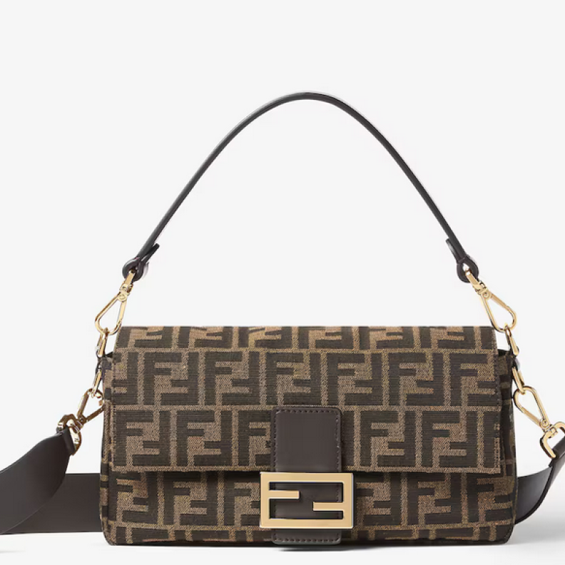 حقيبة The Baguette من Fendi