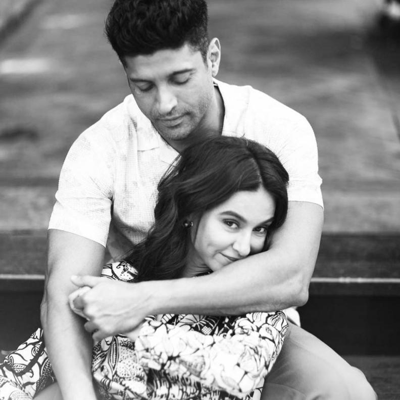 شيباني دانديكار Shibani Dandekar