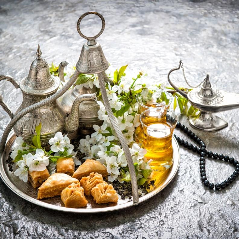 عيد الفطر في مطاعم وفنادق الإمارات