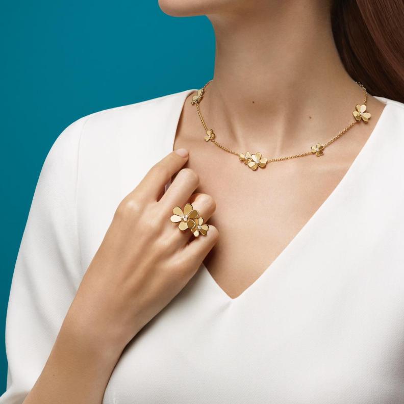 قلائد فاخرة مثالية لسهرات عيد الفطر.. لمسة فاتنة لا تُنسى