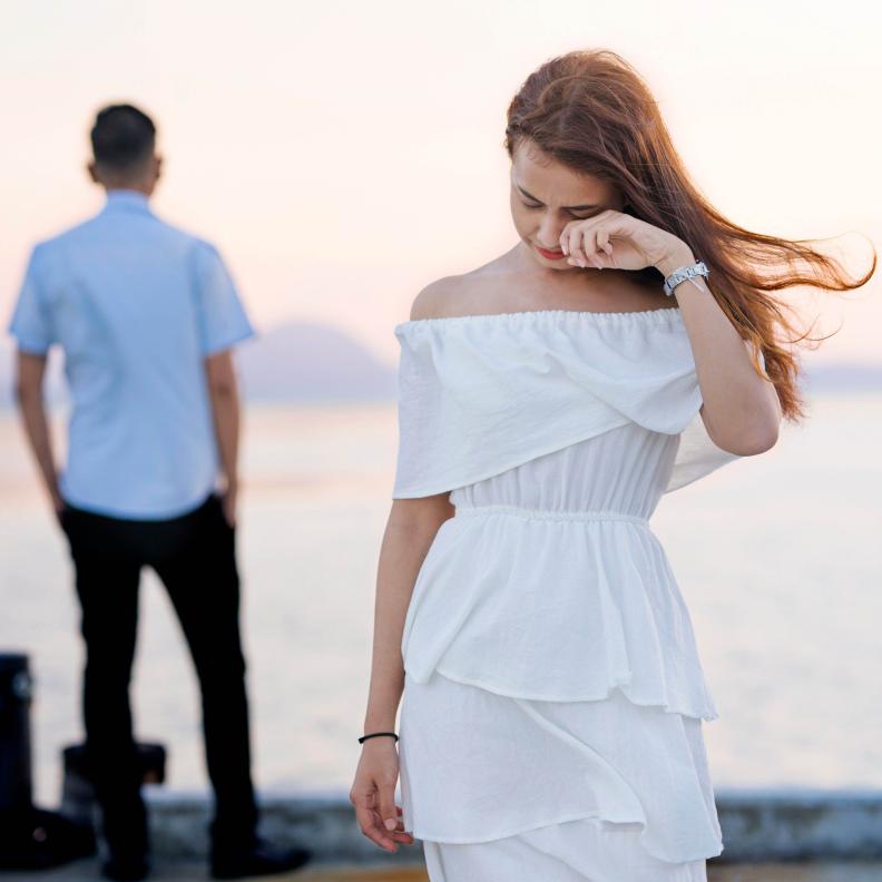 لا يزال يفكر فيك رغم عدم التواصل 