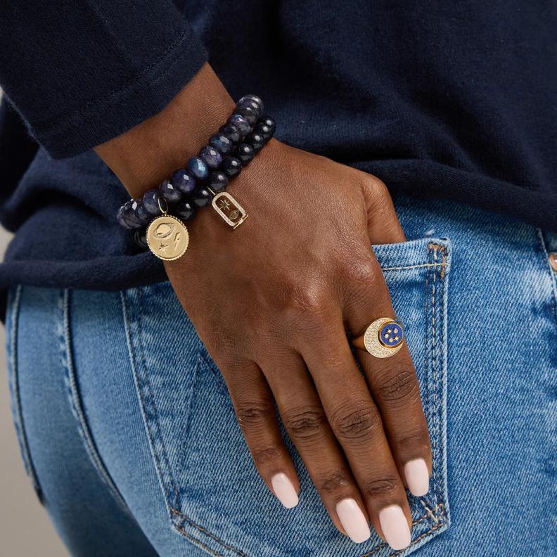 مجوهرات اللازورد لإطلالة مستوحاة من سماء رمضان