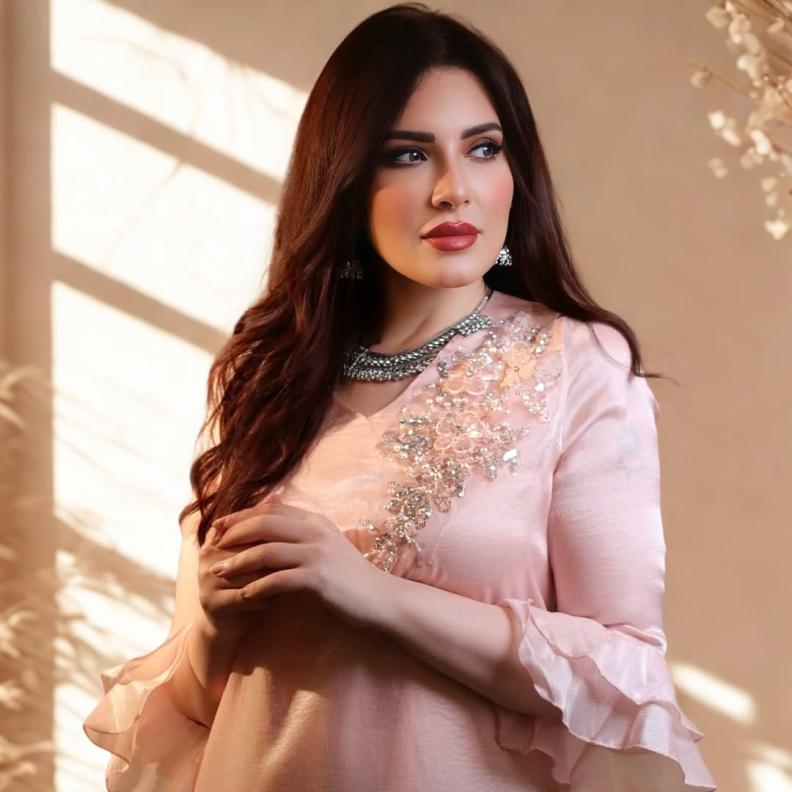 الفنانة هبة الدري صورة من انستغرامها