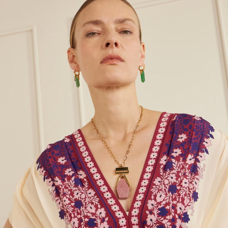 قطع مجوهرات  Statement ساحرة لاطلالة خلابة في العيد