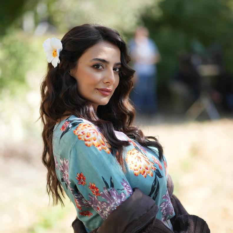  إطلالات نانسي خوري الجمالية: بين واقعية "زينة" في مسلسل "مولانا" إلى مكياجها العصري