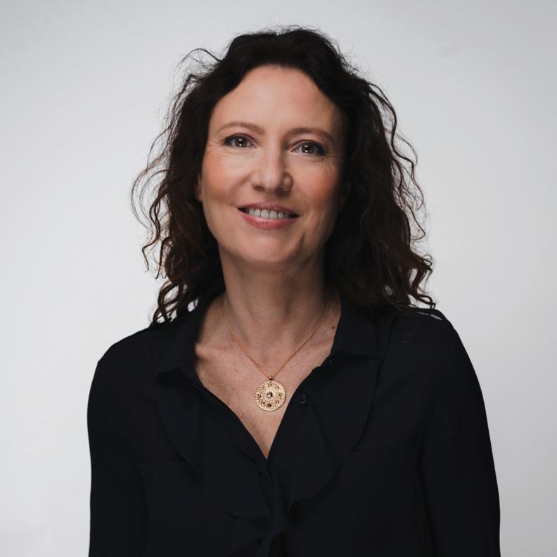 ‏"إيمانويل نودال" الرئيسة التنفيذية لعلامة "دي برز لندن"‏