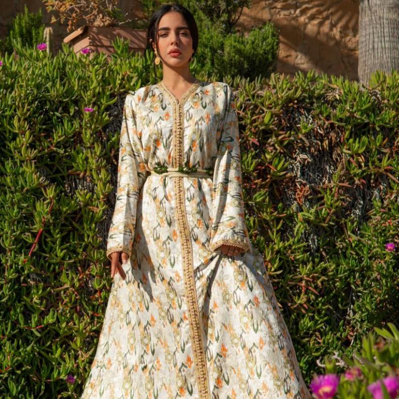 خاص لـ"هي": بين التراث والمكانة الخاصة… القفطان في أزياء رمضان مع الشريفة عائشة المامي