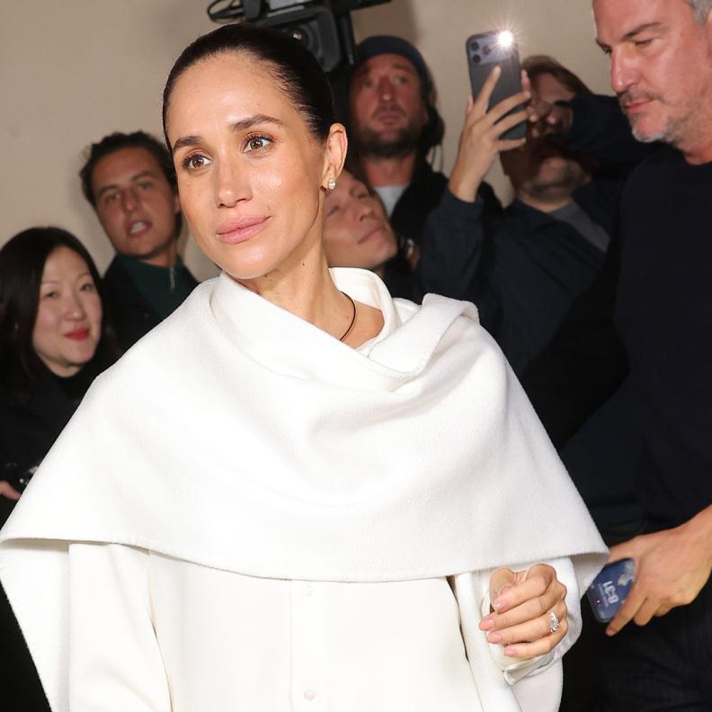 أسرار ليلة باريس الباذخة وكواليس صفقة ميغان ماركل الخفية مع بالنسياغا