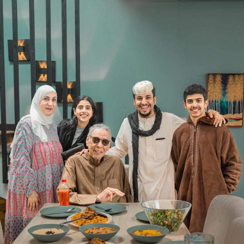 أبطال فيلم شباب البومب 