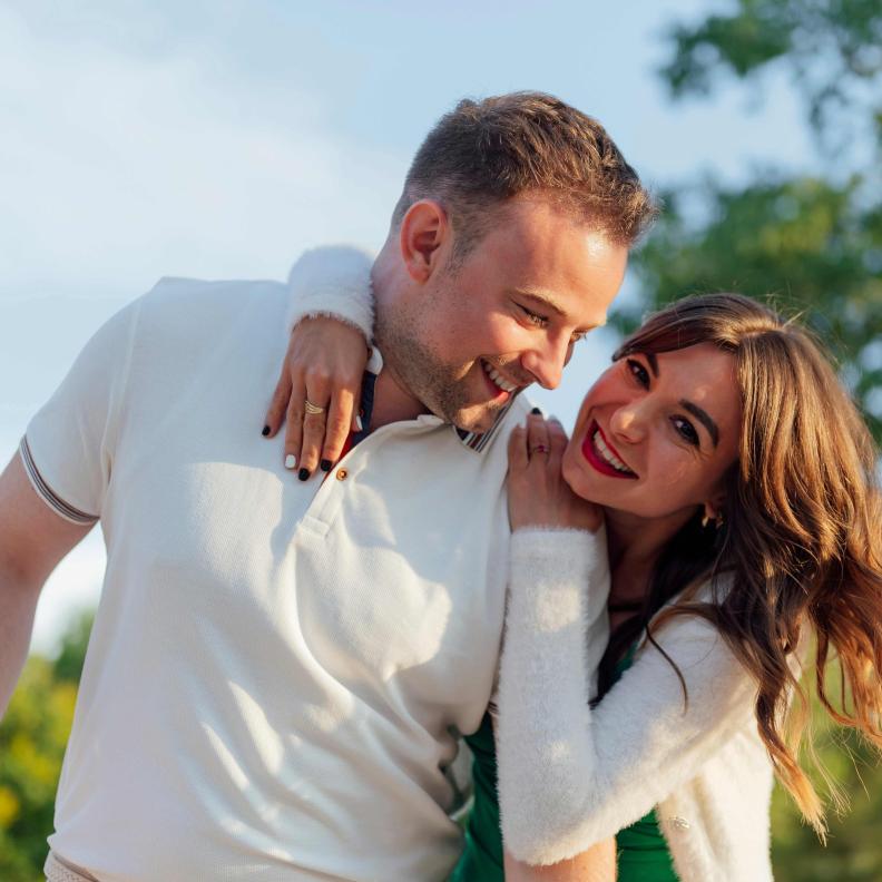 اعرفي الأسئلة العميقة التي تقوي علاقتك بشريكك