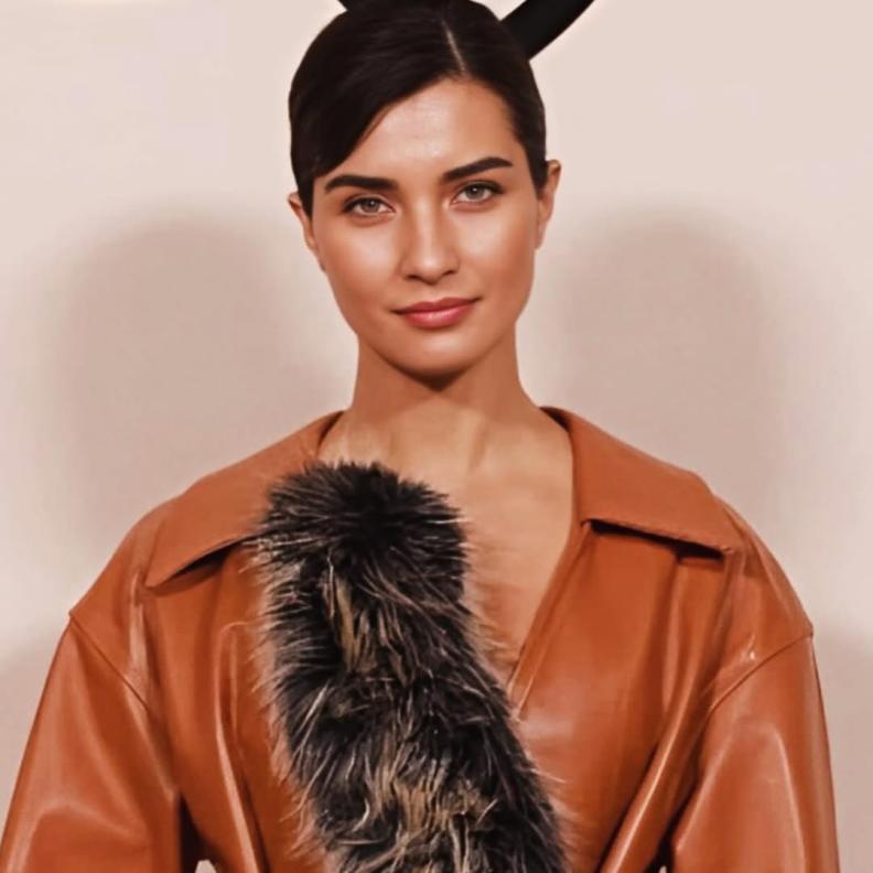 توبا تمارس التمارين الرياضية يومياً لمدة ساعة لتحسين الدورة الدموية في جسمها