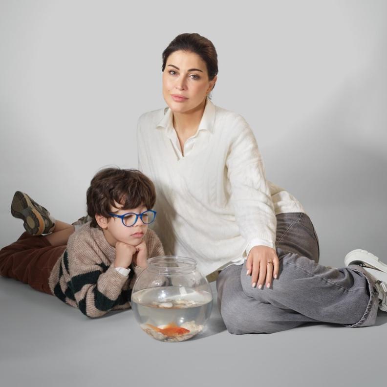 جومانا مراد بطلة مسلسل اللون الأزرق