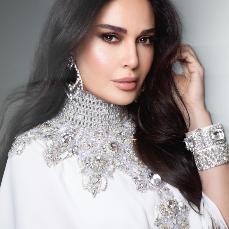 سيرين عبد النور بتصاميم مجوهرات مُذهلة