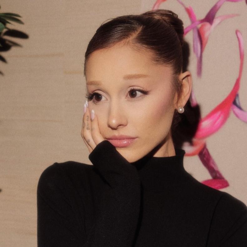 صورة أريانا غراندي من حسابها على إنستاغرام.