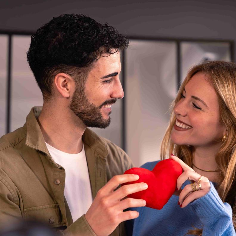 طرح أسئلة التوافق قبل الزواج أمر ضروري لاتخاذ قرار صائب