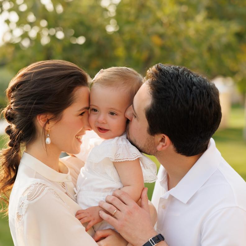 مجوهرات الأميرة رجوة في عيد ميلادها تفاصيل إطلالتها الملكية