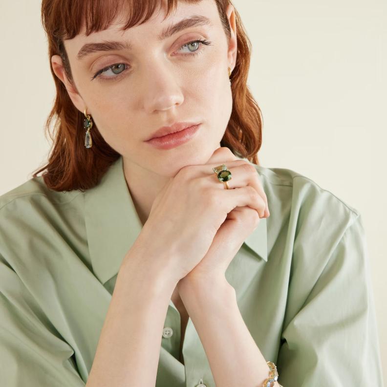 مجوهرات الرحلات في أبريل قطع تحمل إشراقة الربيع