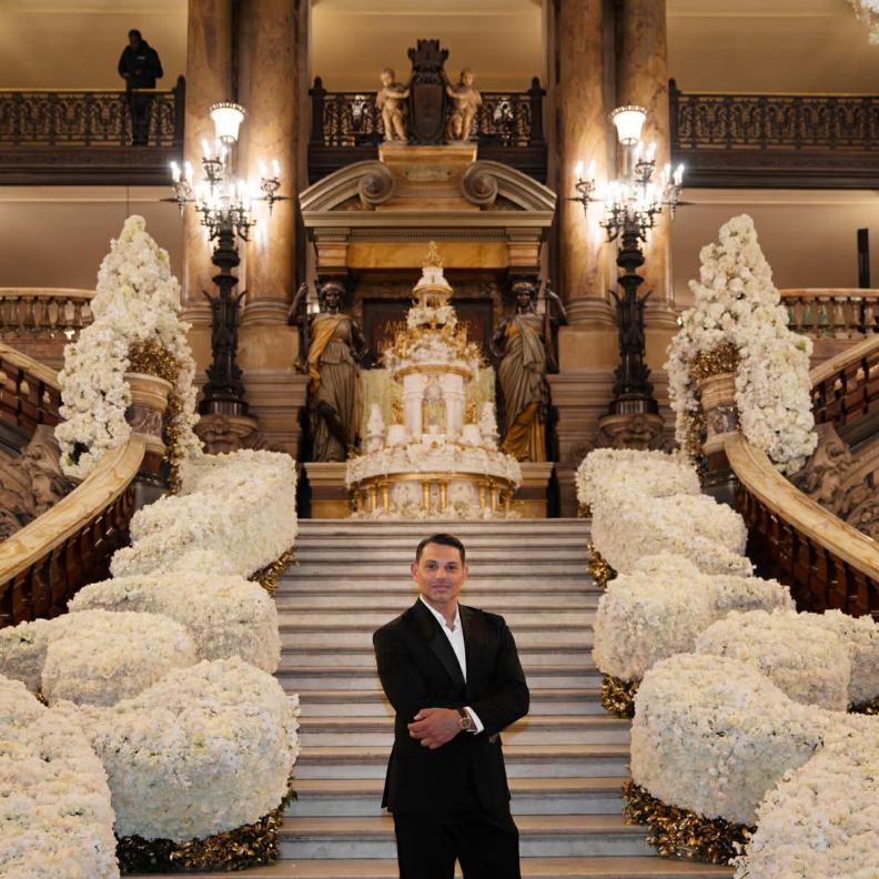 مصمم حفل الزفاف طوني بريس