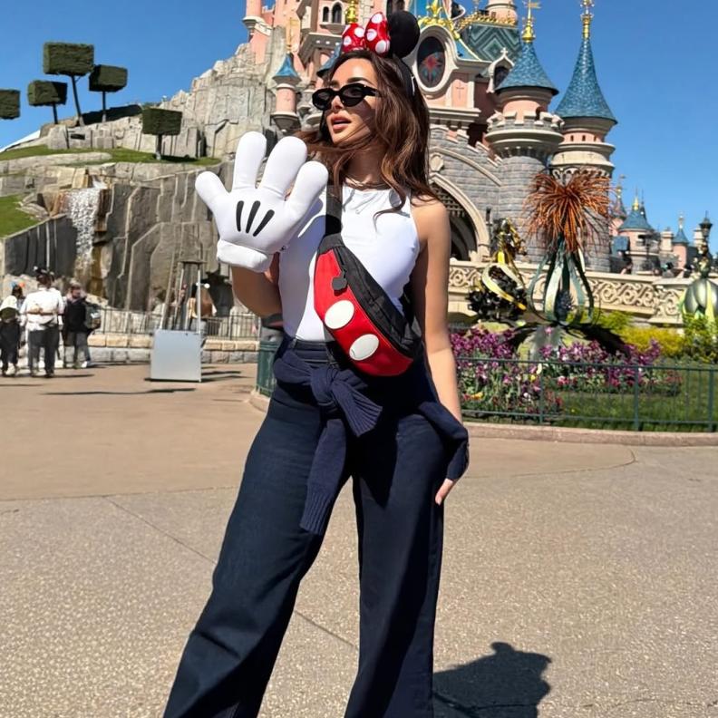 هنا الزاهد في ديزني باريس