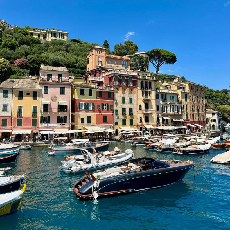 وجهات سياحية في أبريل لاستجمام ربيعي فاخر