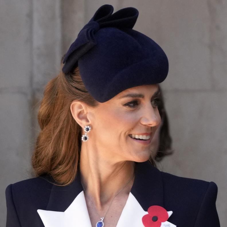 بمناسبة عيد زواج الأميرة كيت ميدلتون والأمير ويليام كيف تطوّرت إطلالاتها الجمالية
