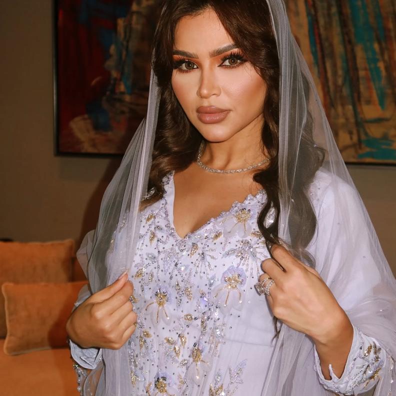 حقيقة طلاق الإعلامية نهى نبيل بعد زواج 17 عام وأربعة أبناء