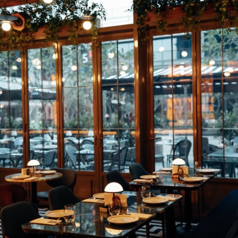 "Le Trottoir de Paloma" يحمل صمود بيروت إلى ما بعد الحدود