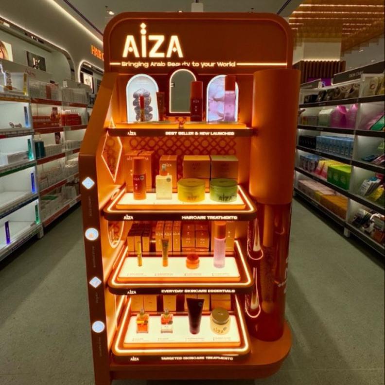 من الشاشة إلى الرف: AÏZA الآن في ألتا بيوتي وتسجل ظهورها الأول في متاجر دبي