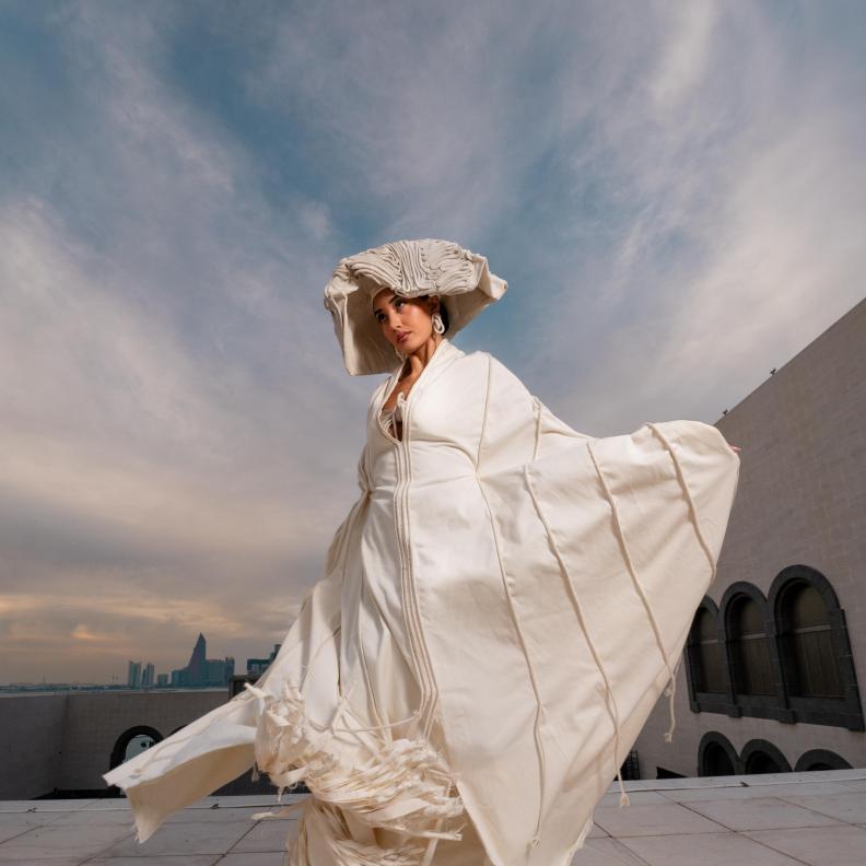  THE PROJECT يعيد تعريف الأزياء عبر لغة بنيوية متحركة