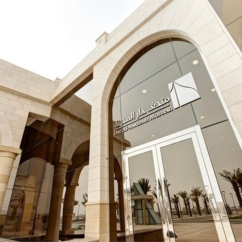 أشهر المزارات في مكة والدينة المنورة