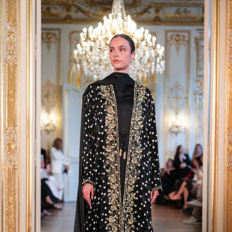 أسبوع الموضة المحتشمة في باريس 2026‏