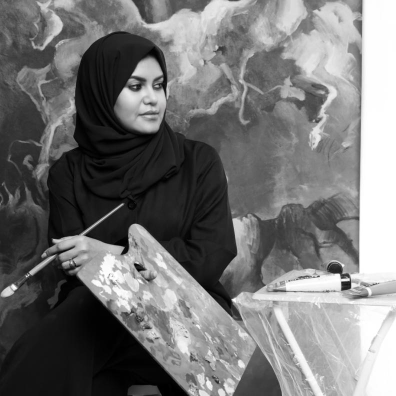 الفنانة التشكيلية السعودية صابرين الماجد
