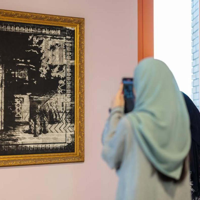 معرض صيف 2026 بمشاركة أكثر من 30 فنانا من المملكة