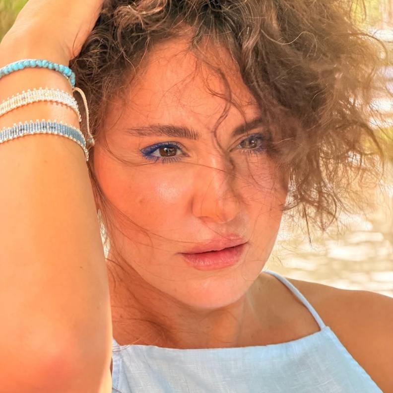 النجمة ديما قندلفت صورة من انستغرامها