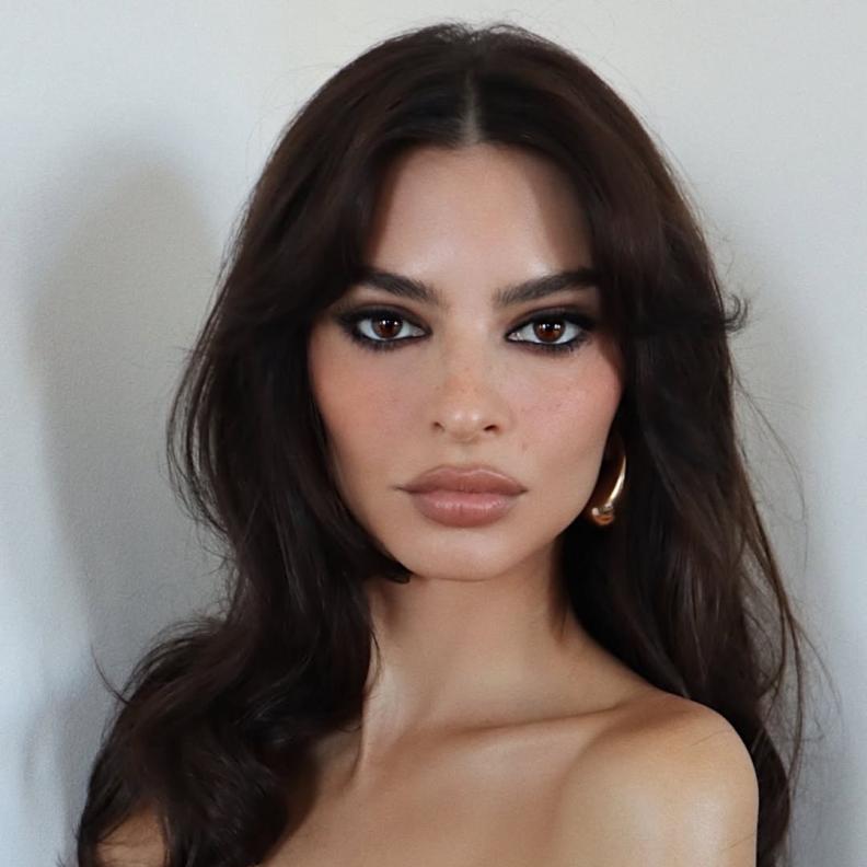 المكياج الأسود رفيقك اليومي هذا الصيف