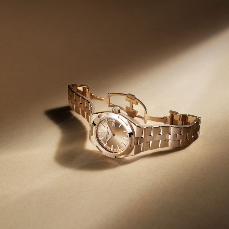 ڤاشرون كونستنتان تطوّر مجموعة Overseas