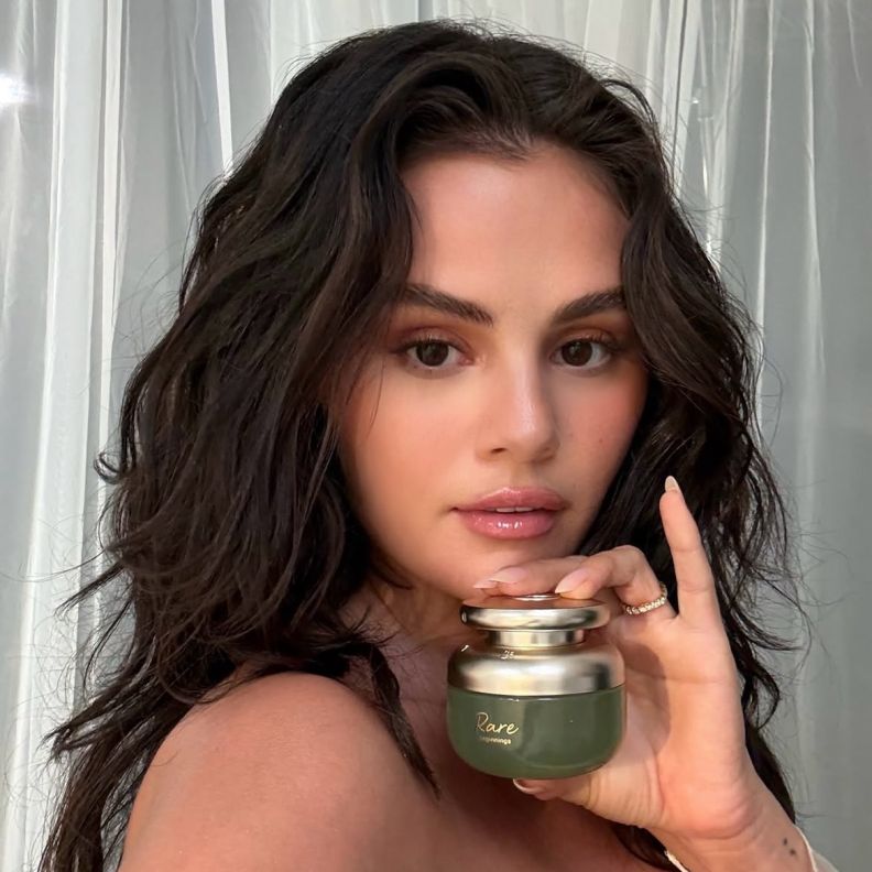 عطور للمرأة تدوم طوال اليوم ..إليك اهم ترشيحاتنا
