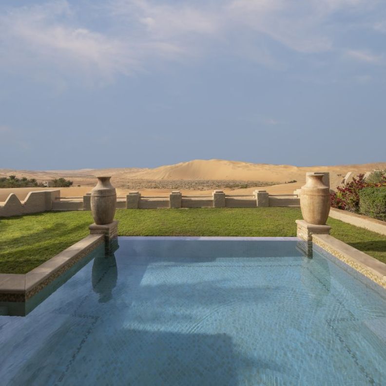 قصر السراب، منتجع الصحراء بإدارة أنانتارا يقدّم ملاذات جديدة بين الكثبان مع توفيرات حصرية ومزايا إضافية