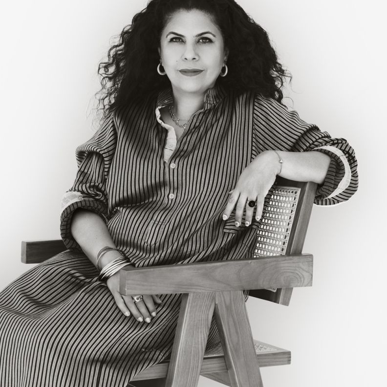الفنانة السعودية منال الضويان