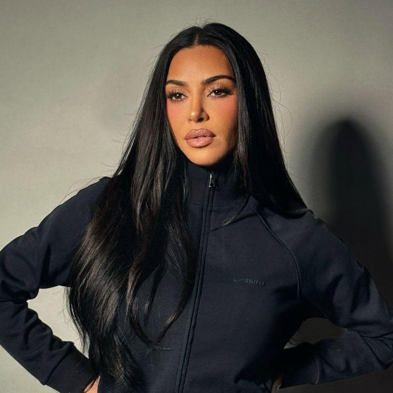 صبغات الشعر البني Moody Brownsبأسلوب Kim Kardashian