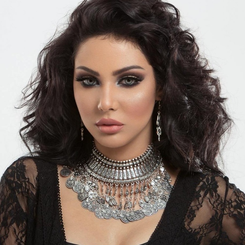 ابتسام تسكت