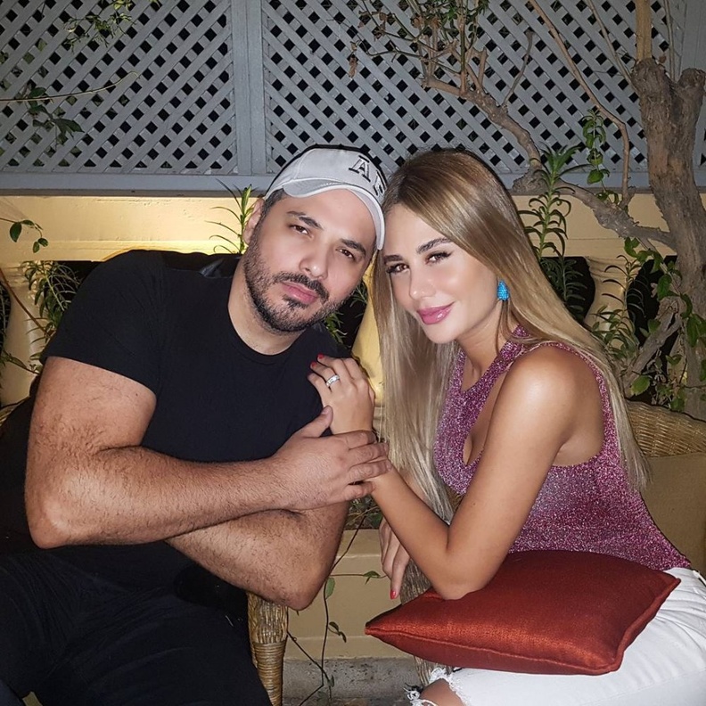 رامي عياش وزوجته