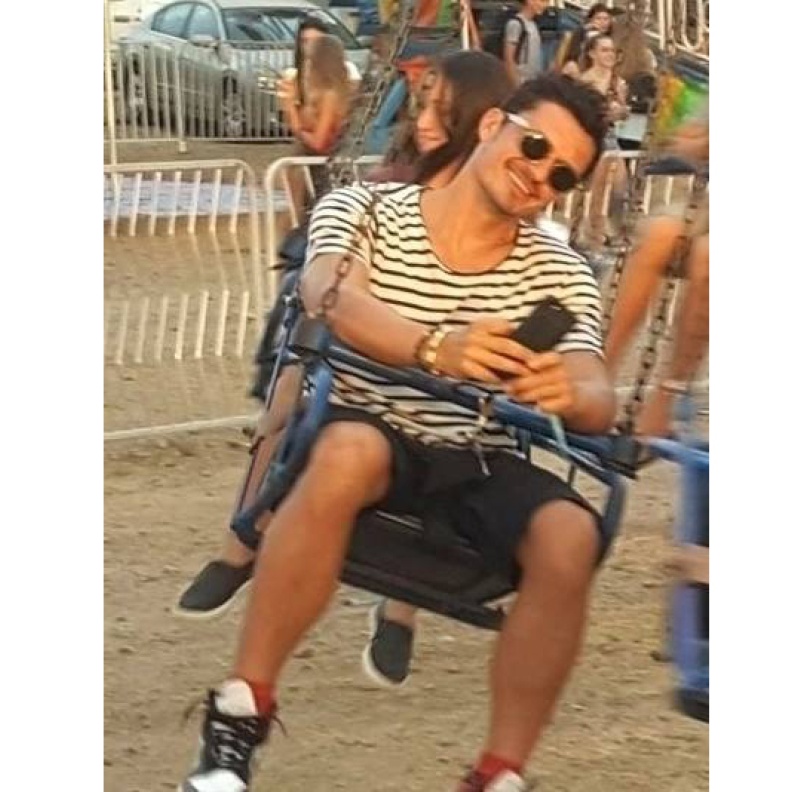 أورلاندو بلوم يستمتع بوقته في مدينة الملاهي في ماليبو