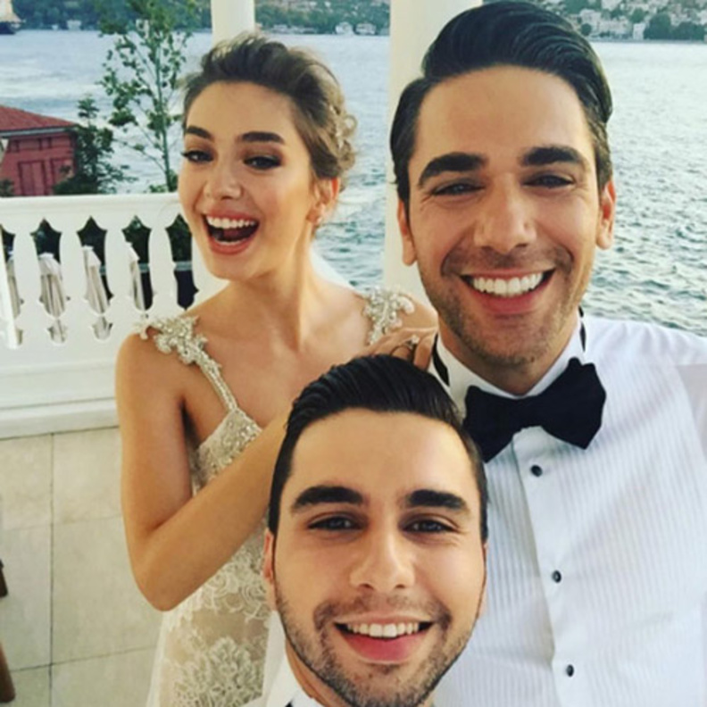 قادير دوغلو وزوجته وشقيقه