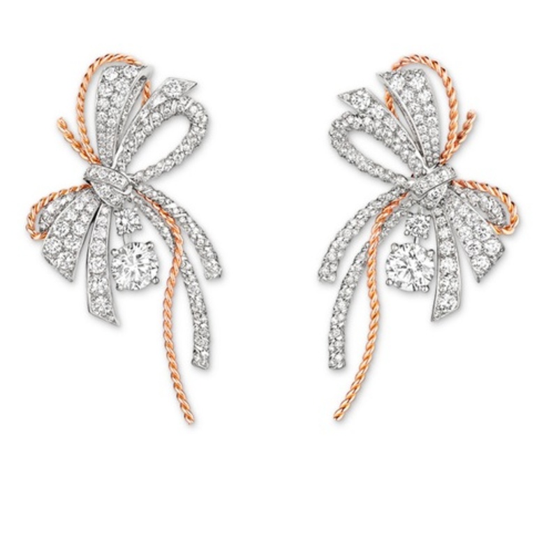 أقراط من شوميه