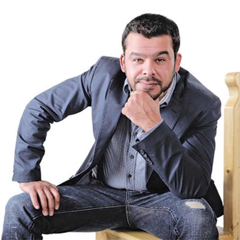 هؤلاء حلقوا شعرهم تضامنا مع مرضى السرطان.. احدهم كانت تعاني منه