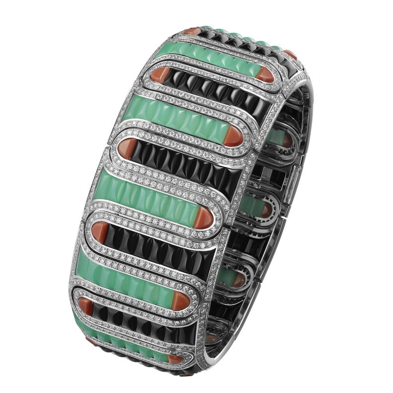 سوار كارتييه بتصميم الأرت ديكو