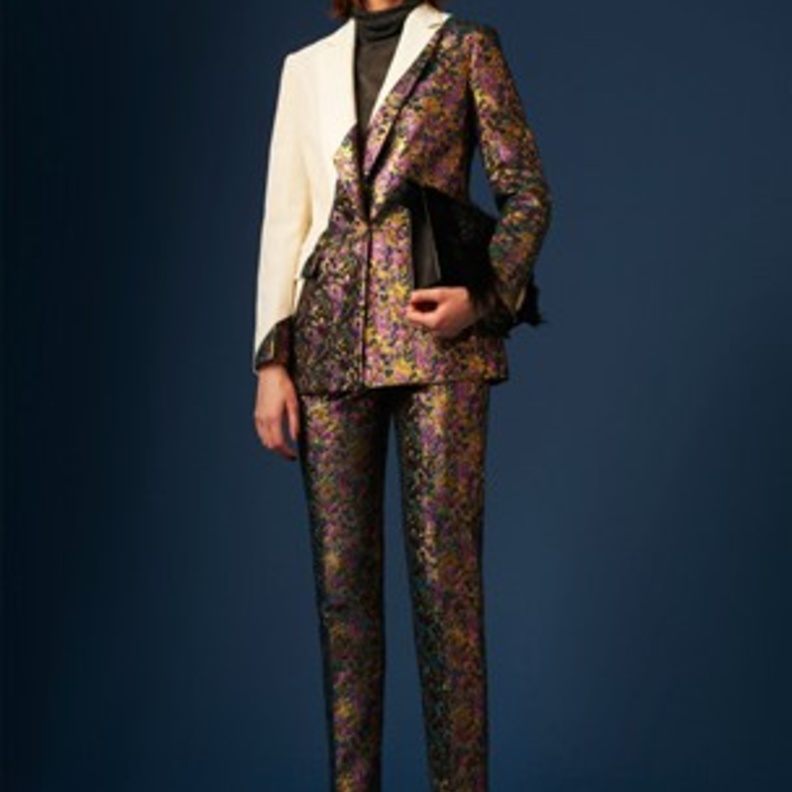 عرض أزياء 3.1 Phillip Lim – Pre شتاء عصري أنيق