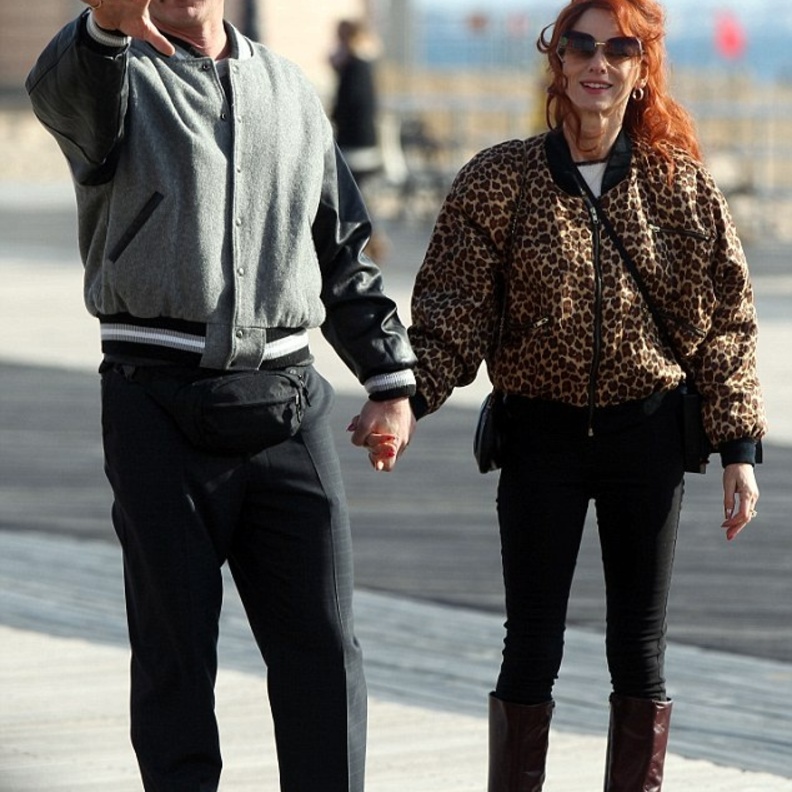 ناعومي واتس وليف شرايبر 