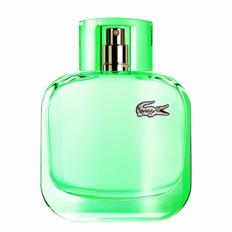 "لاكوست" يهدي عطور EAU DE LACOSTE L.12.12 للمرأة المتحرّرة